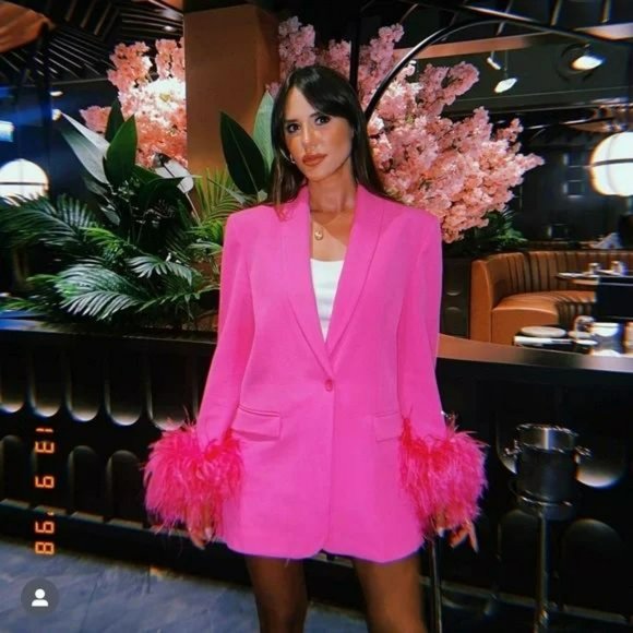 ZARA FEATHER BLAZER PINK - Picture 1 of 8